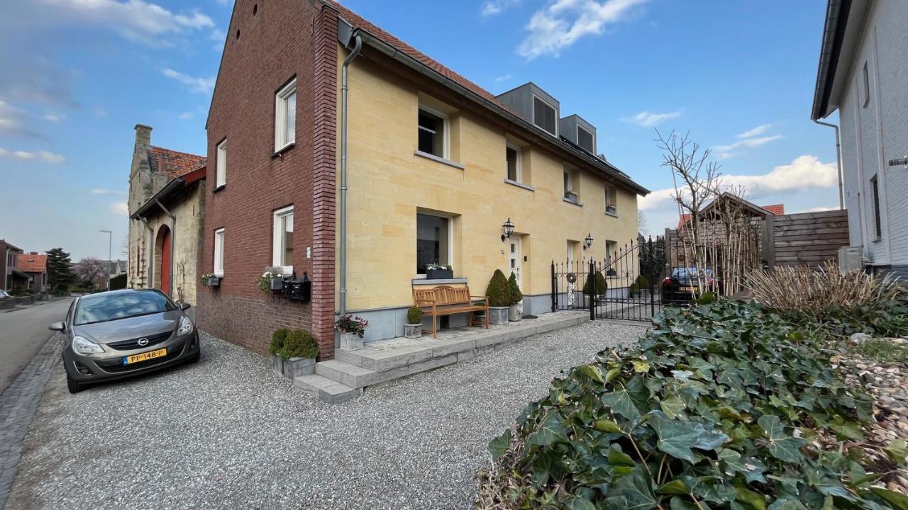 Vakantiewoning In Het Heuvelland Nabij Valkenburg. Vakantiehuis *