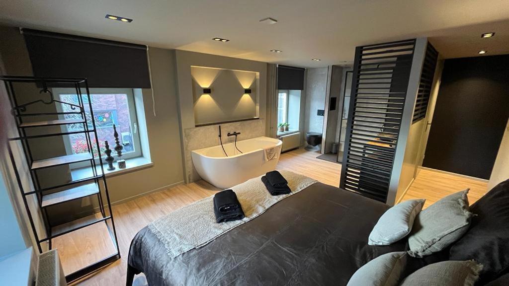 Vakantiehuis Vakantiewoning In Het Heuvelland Nabij Valkenburg. Valkenburg aan de Geul